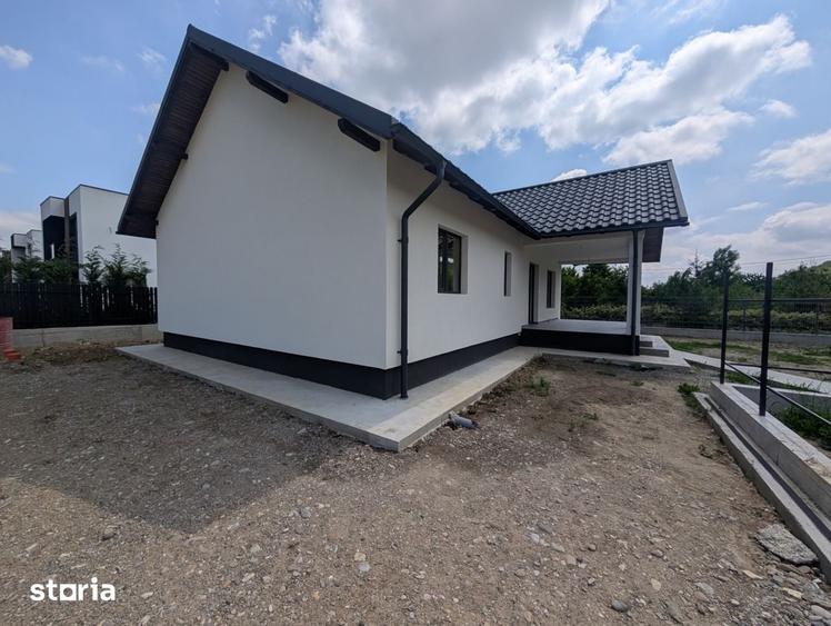 Casă cu 4 camere cu Teren 400 Mp în Hemeiuș