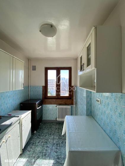 Apartament cu 2 camere semidecomandat în Cantemir