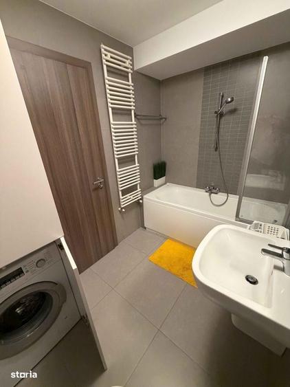 Apartament cu 3 camere decomandat în Regie