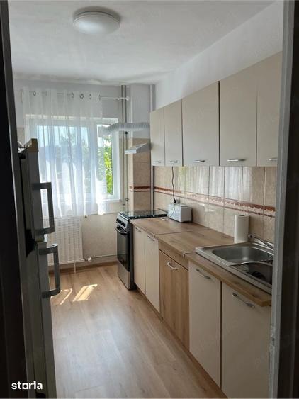 Apartament De Inchiriat Cu Doua Camere In Zona Crangasi sec.6 - 1