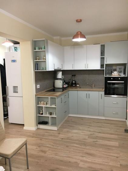 Apartament cu 3 camere în Florești