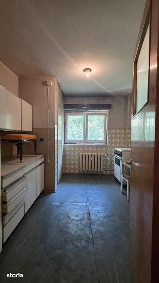 Apartament cu 2 camere decomandat în Gara de Nord