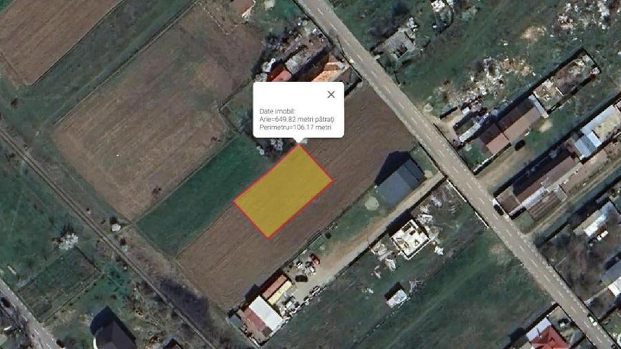 Teren agricol intravilan de 2500 mp, în Dumbrava Roșie