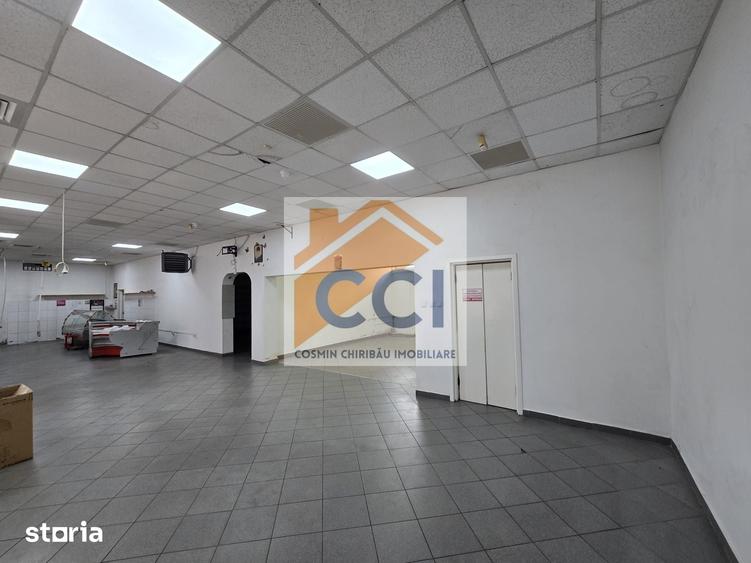 Spațiu comercial, de 242 mp, în Cornișa
