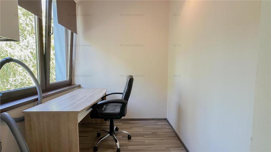 Apartament cu 2 camere decomandat, mobilat în Central