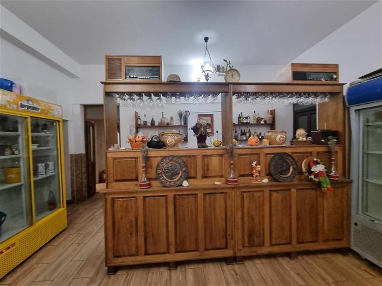 Spațiu comercial, de 150 mp, în Sâncraiu de Mureș