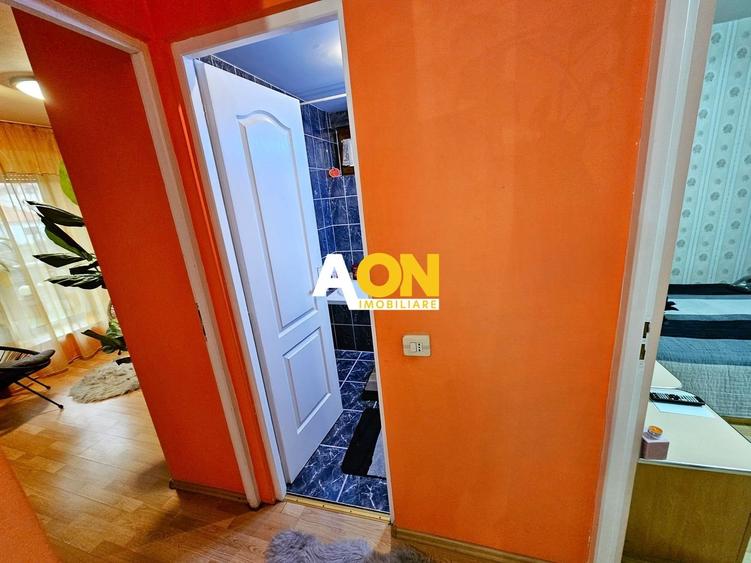 Apartament cu 4 camere decomandat, mobilat în Central