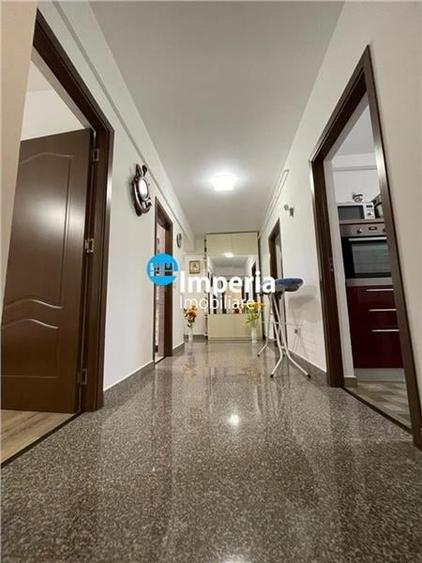 Apartament cu 3 camere decomandat, mobilat în Rediu