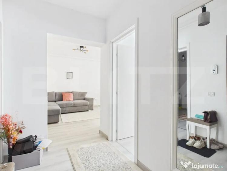 Apartament cu 2 camere decomandat în Sânpetru