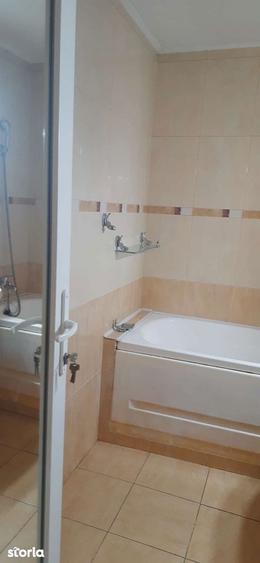 Apartament cu 2 camere în Decebal