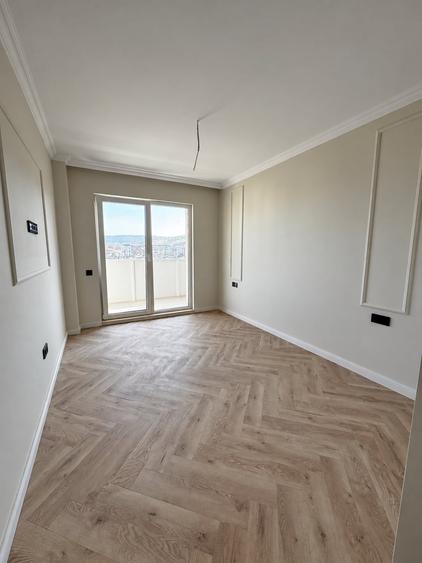Apartament cu 2 camere semidecomandat în Florești