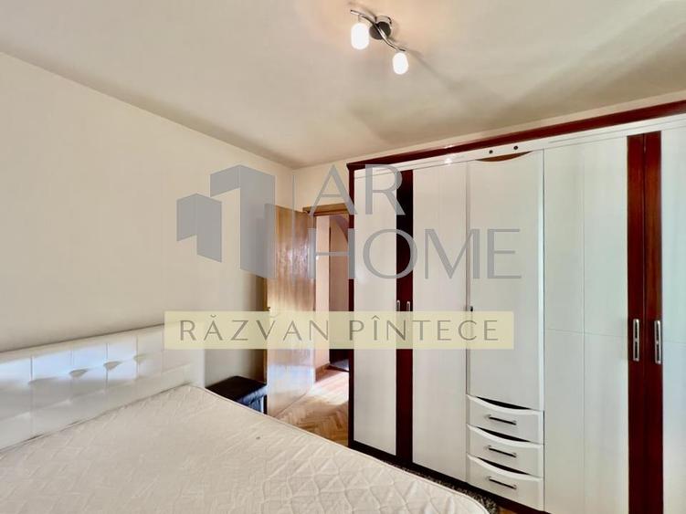 Apartament cu 4 camere decomandat în Cantacuzino