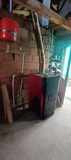 Casă cu 4 camere cu Teren 180 Mp în Slatina-Timiș