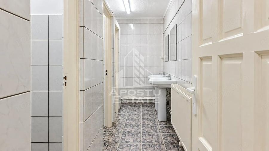 Casă cu 1 camere cu Teren 300 Mp în Central