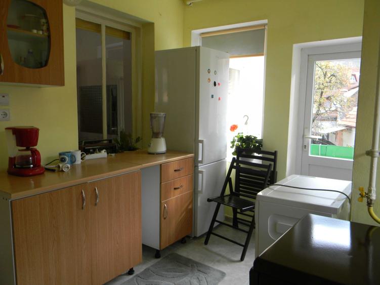 Apartament cu 2 camere în Drumul Carului