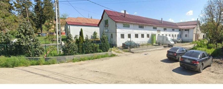 Spațiu comercial, de 345 mp, în Acățari