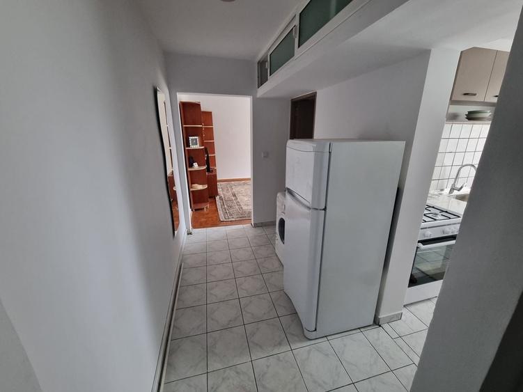 Apartament 2 camere zona Km 4-5 - 5