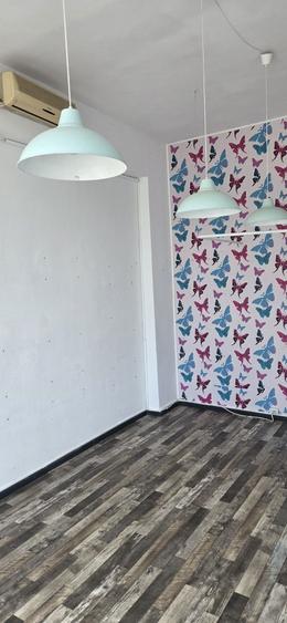 Spațiu comercial, de 19 mp, în Central