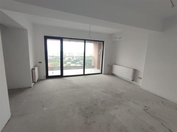 Apartament cu 2 camere semidecomandat în Vest