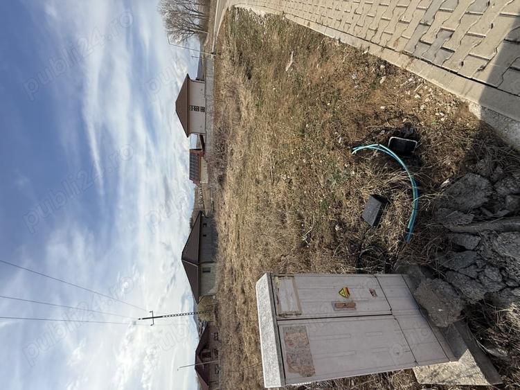 Teren de 448 mp, în Central