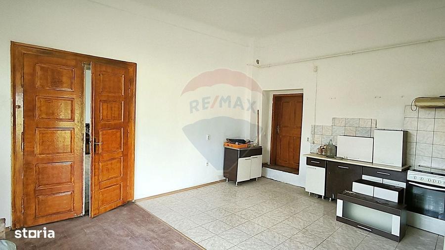 Casă cu 3 camere în Dumbrăveni