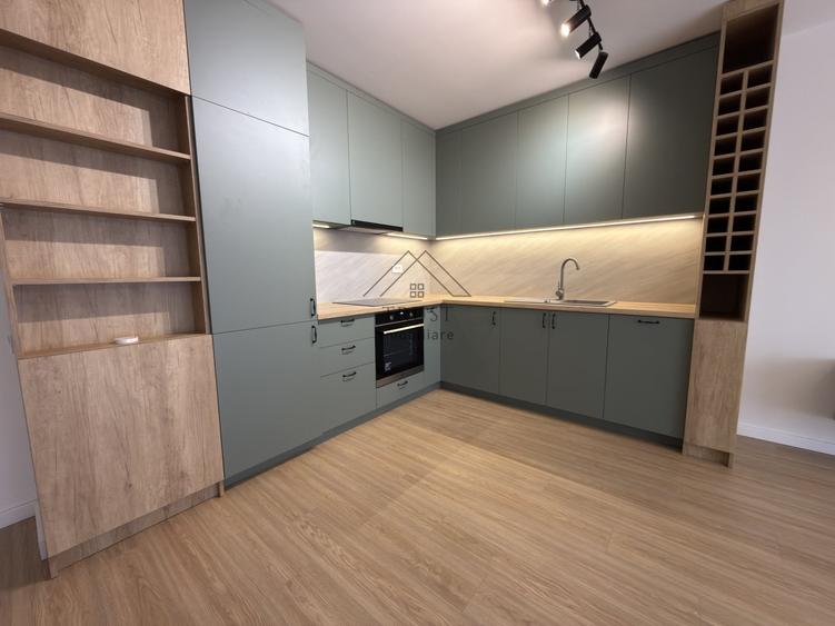 Apartament cu 2 camere decomandat, mobilat în Semicentral