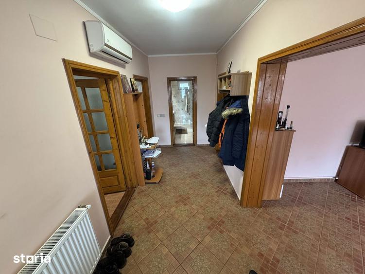 Casă cu 3 camere cu Teren 640 Mp în Valu lui Traian