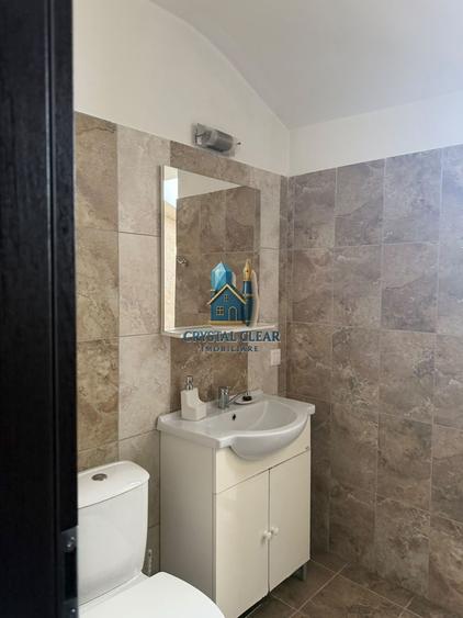 Apartament cu 4 camere decomandat în 7 Noiembrie