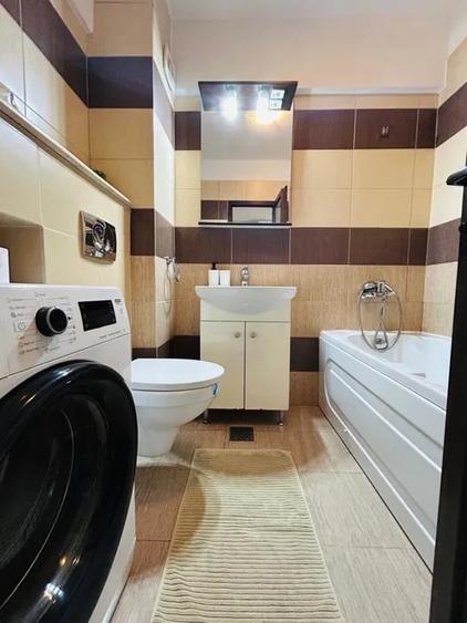 Apartament cu 2 camere decomandat, mobilat în Mamaia-Sat