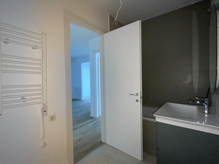 Apartament cu 2 camere decomandat în Theodor Pallady