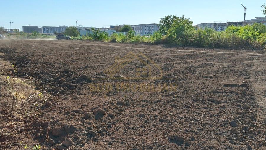 Teren Construcții intravilan de 2620 mp, în Central