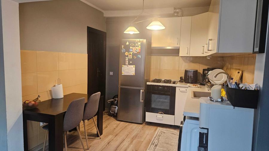 Casă cu 3 camere în Central