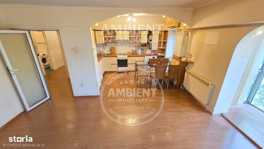 Apartament cu 4 camere decomandat în Ultracentral