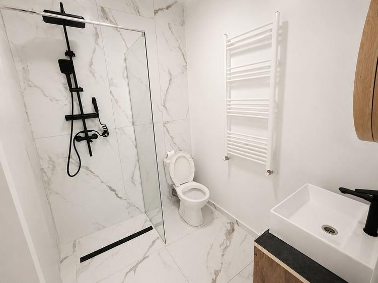Apartament cu două camere zona Lunei - 5