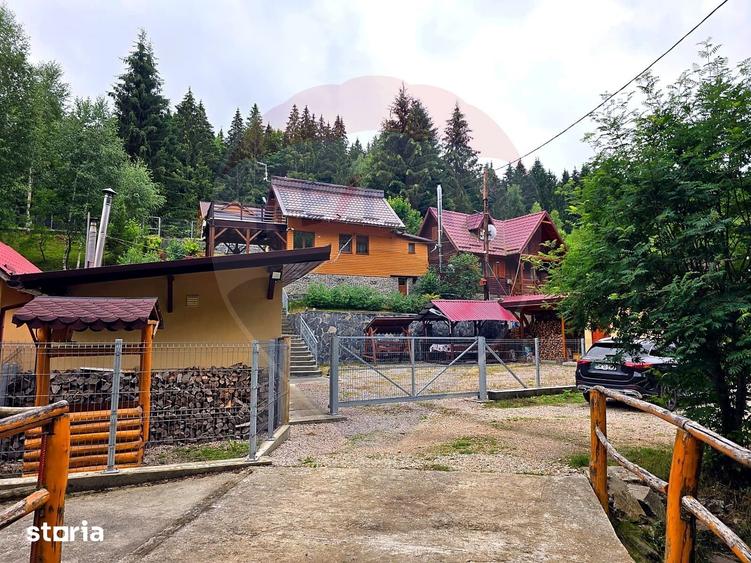 Casă cu 4 camere cu Teren 889 Mp în Râșca
