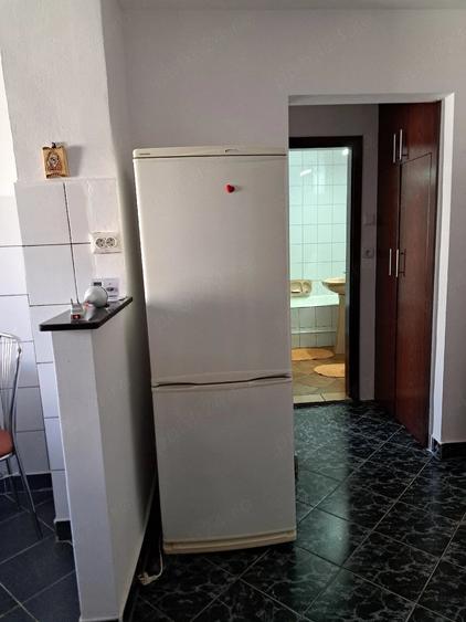 inchiriez 2 camere dec. ARAD - 9