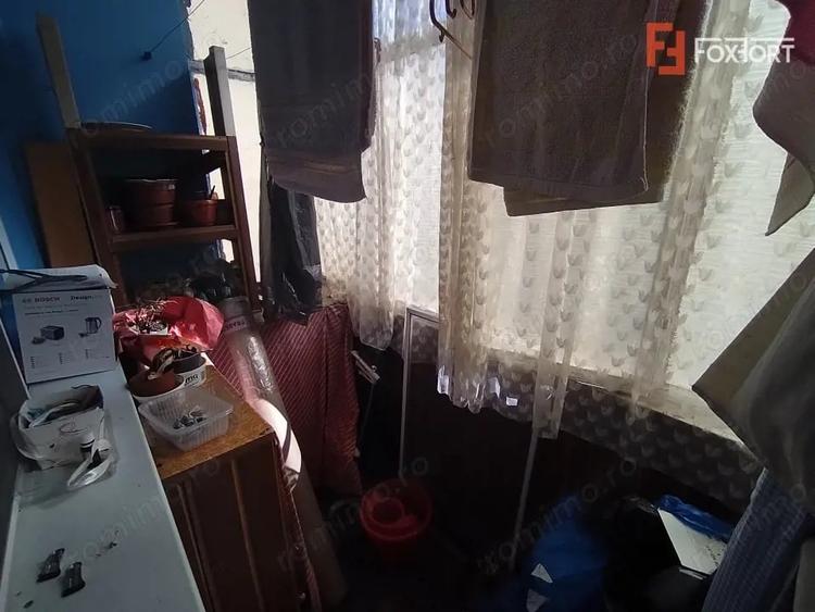 Apartament cu 2 camere semidecomandat în Dâmbovița