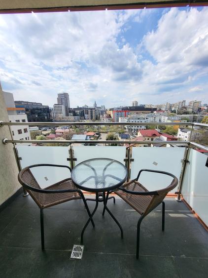 Apartament cu 2 camere în Tudor Vladimirescu