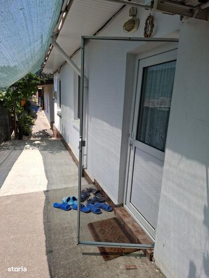 Casă cu 6 camere cu Teren 124 Mp în Exterior Vest