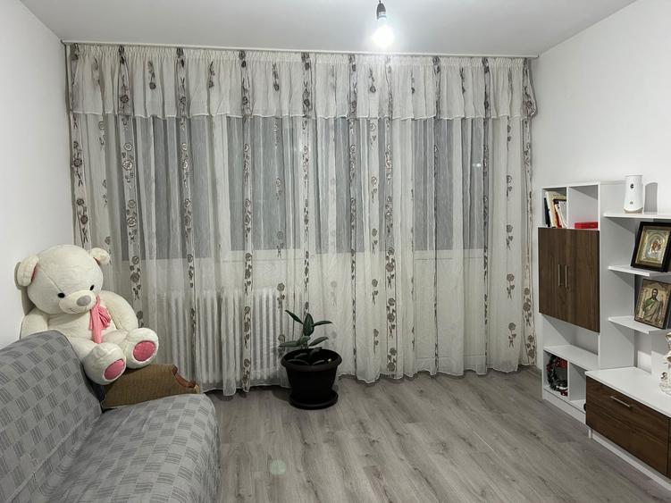 Apartament cu 2 camere decomandat, mobilat în Giurgiului