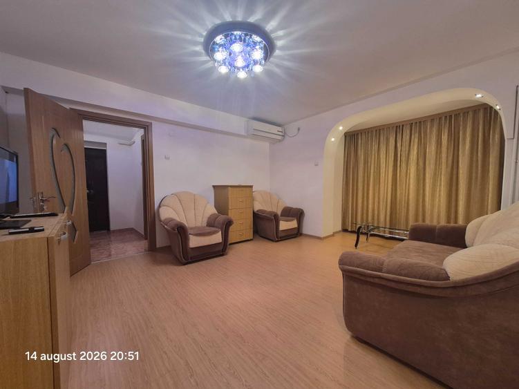 Apartament cu 2 camere semidecomandat în Central
