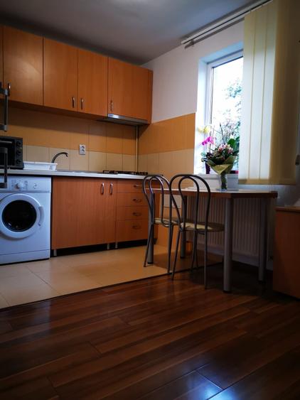 Apartament cu 2 camere decomandat în Mărăști
