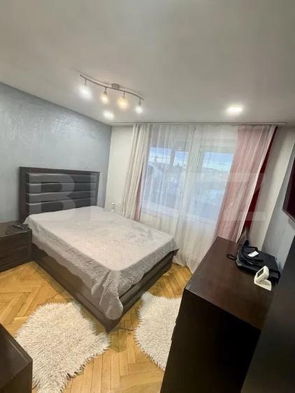 Apartament cu 3 camere decomandat, mobilat în Semicentral