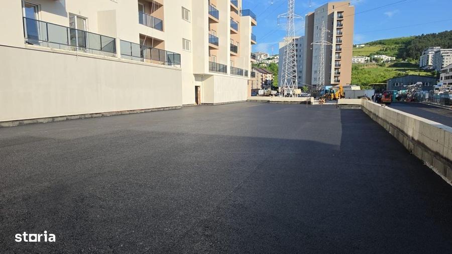 Apartament la etaj intermediar, zona Vivo - 2