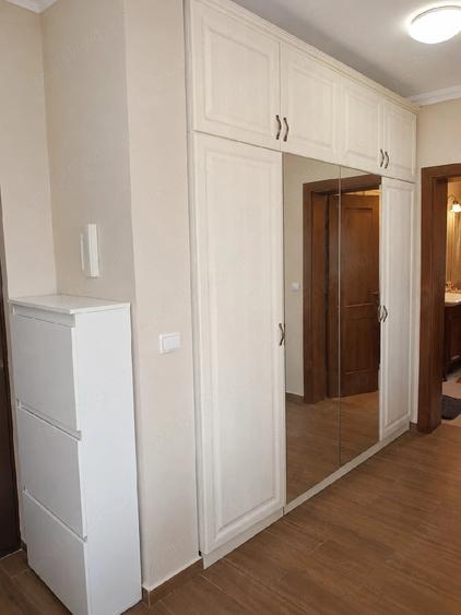 Apartament cu 3 camere decomandat în Giroc