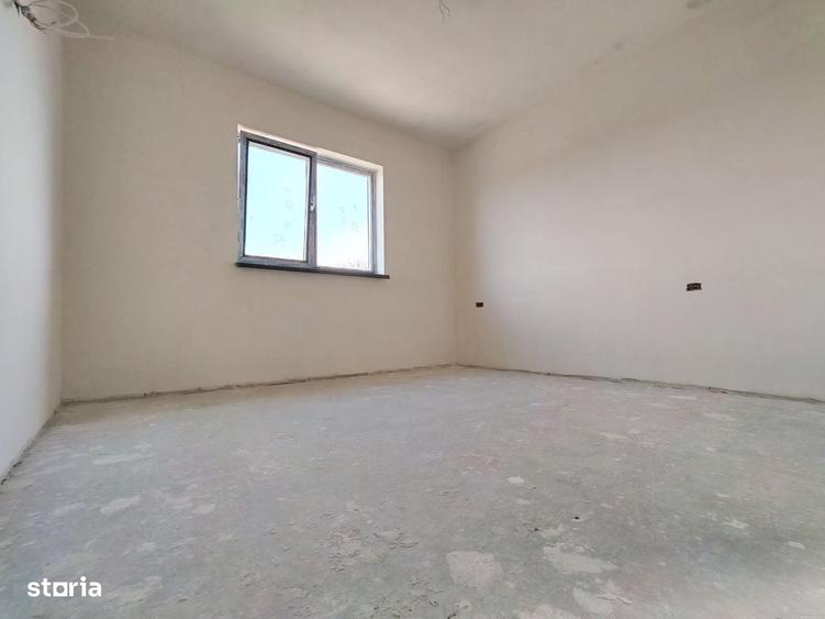 Casă cu 3 camere cu Teren 250 Mp în Agigea