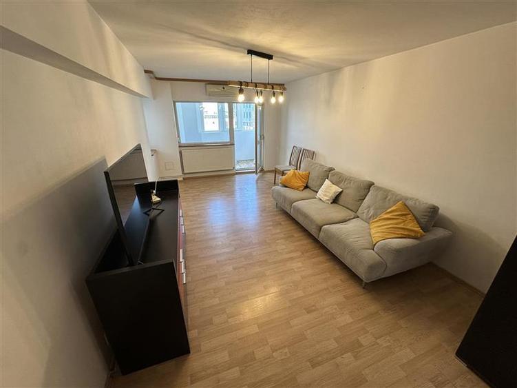 Apartament cu 2 camere decomandat în Unirii