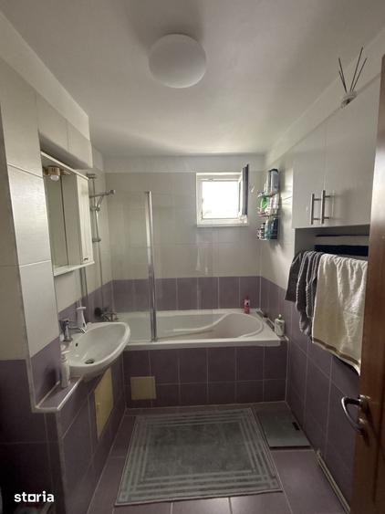 Apartament cu 3 camere decomandat, mobilat în Tudor Vladimirescu