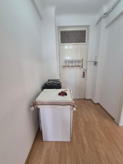 Garsonieră 44 mp, zonă centrală - 7