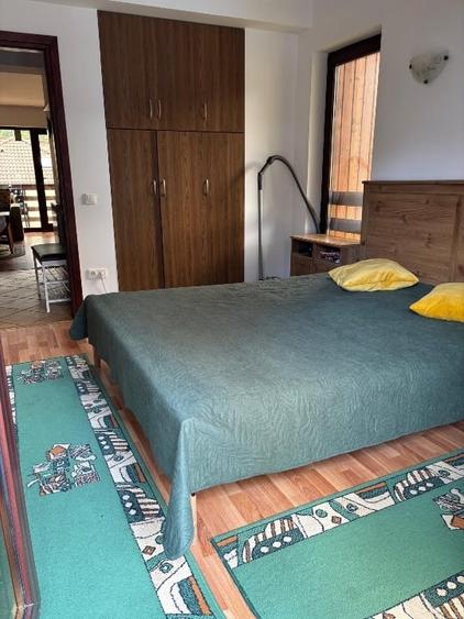 Apartament cu 2 camere decomandat, mobilat în Poiana Țapului